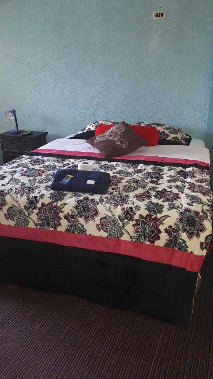 Hotel Kasa Kamelot 2 Quetzaltenango Exterior foto
