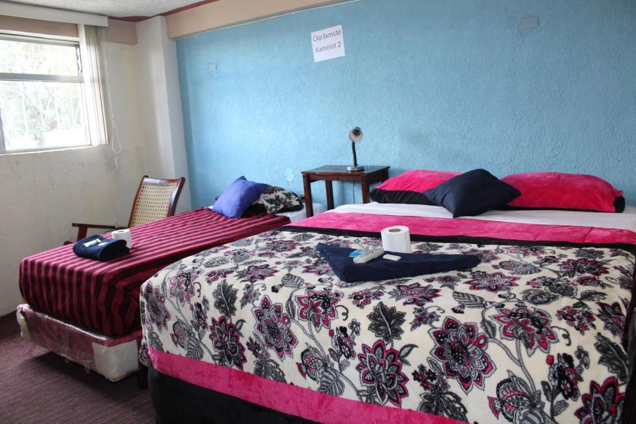 Hotel Kasa Kamelot 2 Quetzaltenango Exterior foto